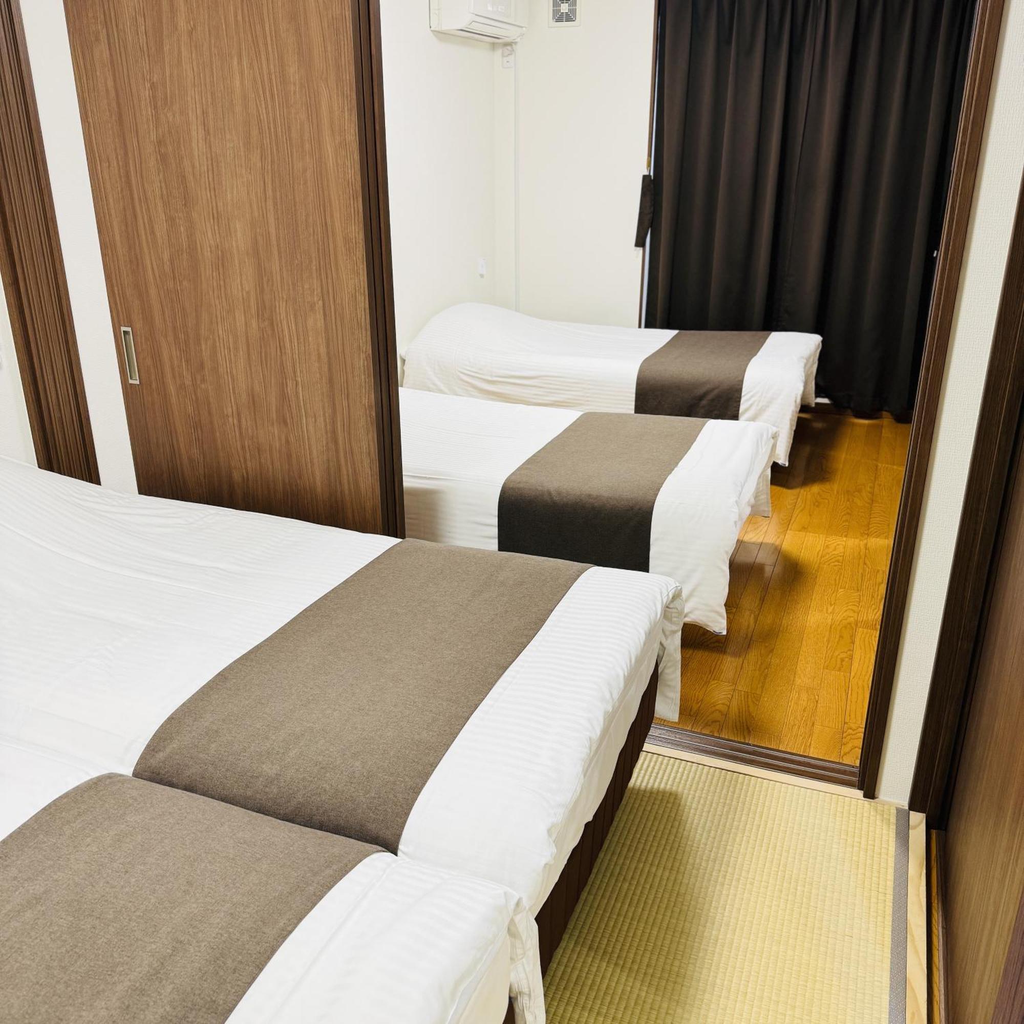 Thanyaporn Hotel Такаяма Экстерьер фото